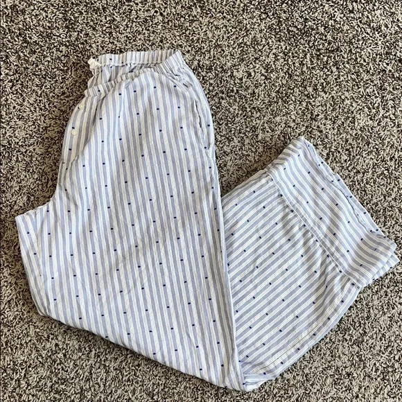 Aerie Light Blue and White Striped Pajama Pants Medium - Picture 1 of 6